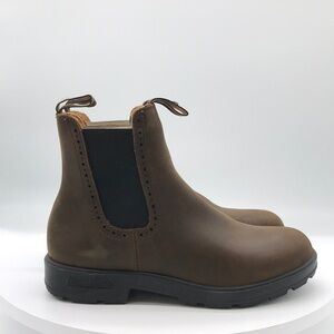 Blundstone Mens  Brown Chelsea Boots size 8 US